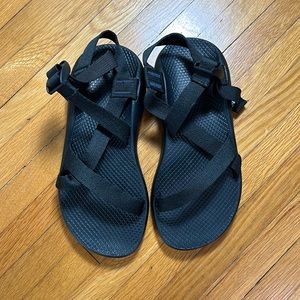 Chico’s Sandals Women’s Black Adjustable Strap Water Shoes US 8.